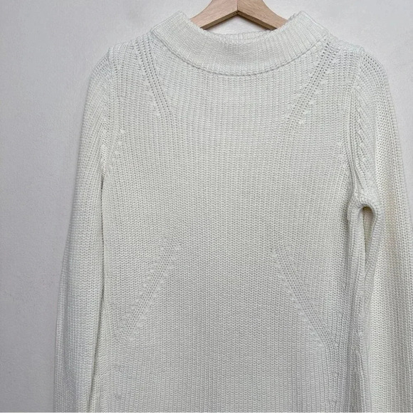 Talbots  Womens Small Chunky Cream Mock Neck Sweater - Picture 8 of 14